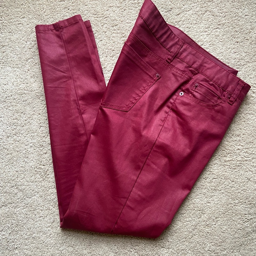 Bisou Bisou Coated Burgundy Red Skinny Jeans Size 10